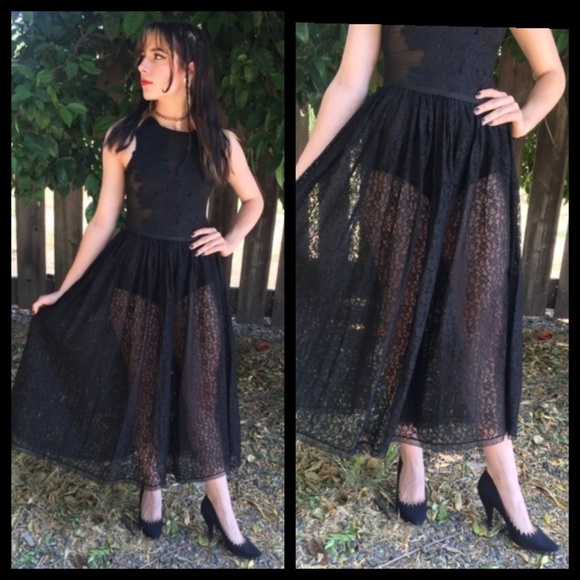 Vintage Dresses & Skirts - Unbelievable Vtg 50s black lace circle skirt!